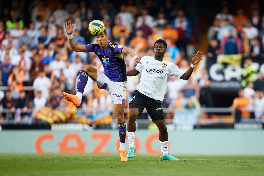 Valencia CF v Valladolid - LaLiga