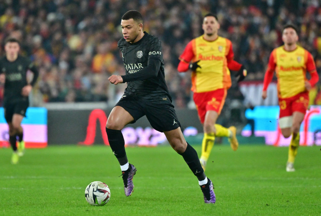 RC Lens v Paris Saint-Germain - Ligue 1 Uber Eats