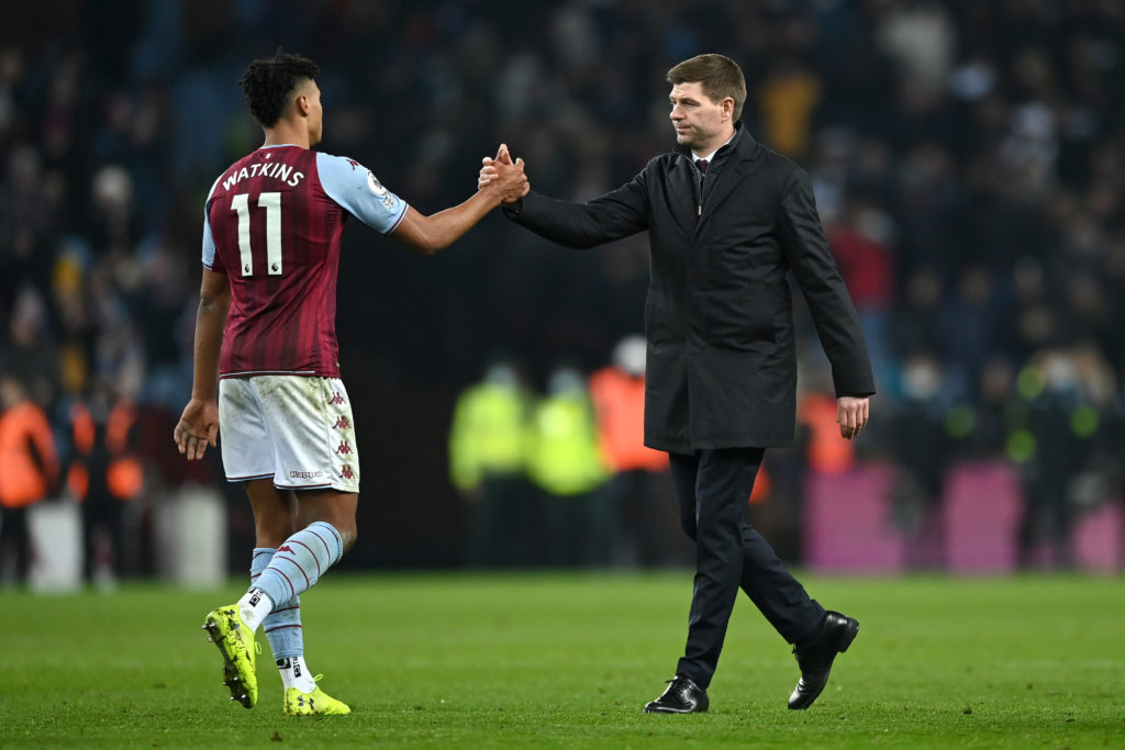 Aston Villa v Manchester United - Premier League