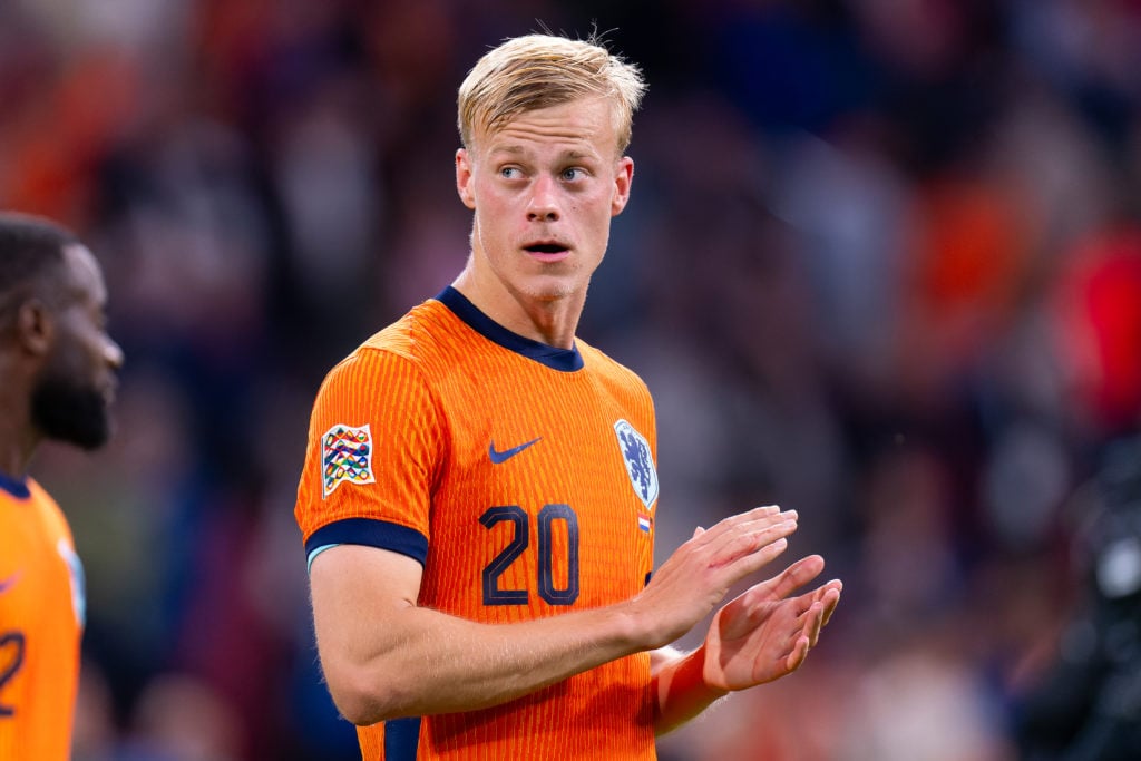 Jan Paul van Hecke in action for the Netherlands against Germany in the UEFA Nations Leauge.