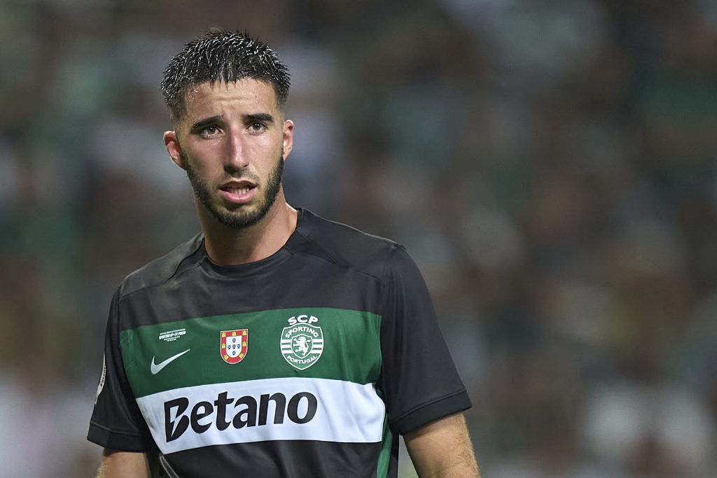 Goncalo Inacio pictured playing for Sporting.
