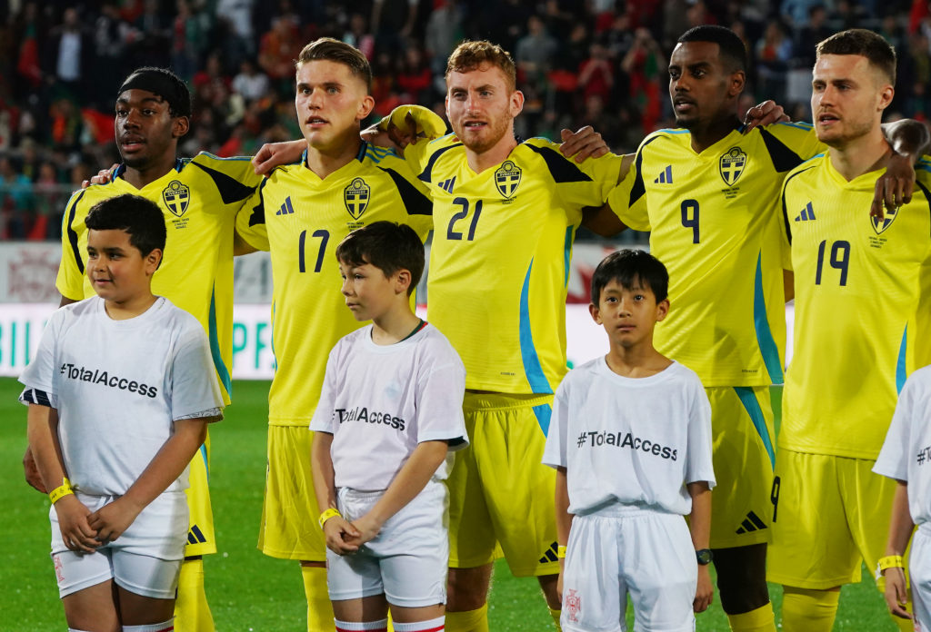 Portugal v Sweden - International Friendly