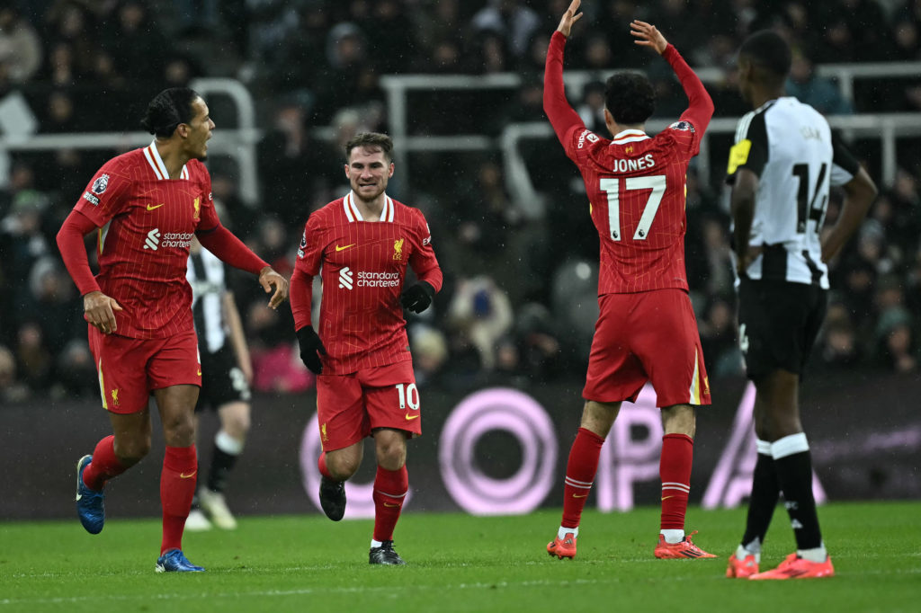 FBL-ENG-PR-NEWCASTLE-LIVERPOOL