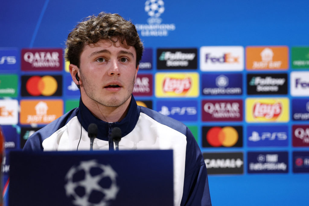 FBL-EUR-C1-PSG-PRESSER