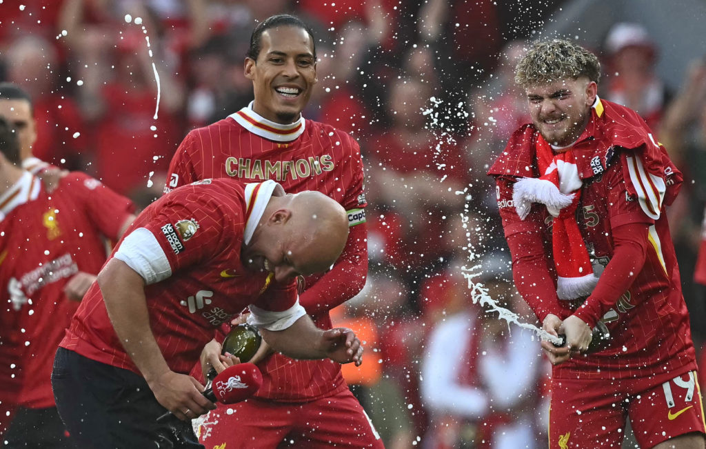 TOPSHOT-FBL-ENG-PR-LIVERPOOL-TOTTENHAM