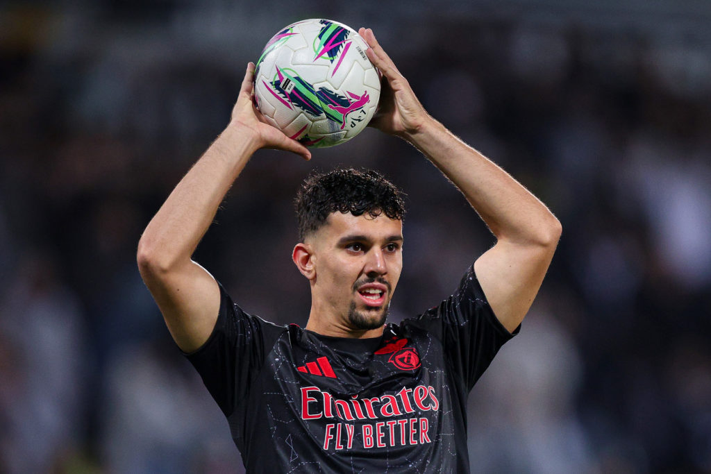 Tomas Araujo pictured throwing the ball in a Liga Portugal match for Benfica.