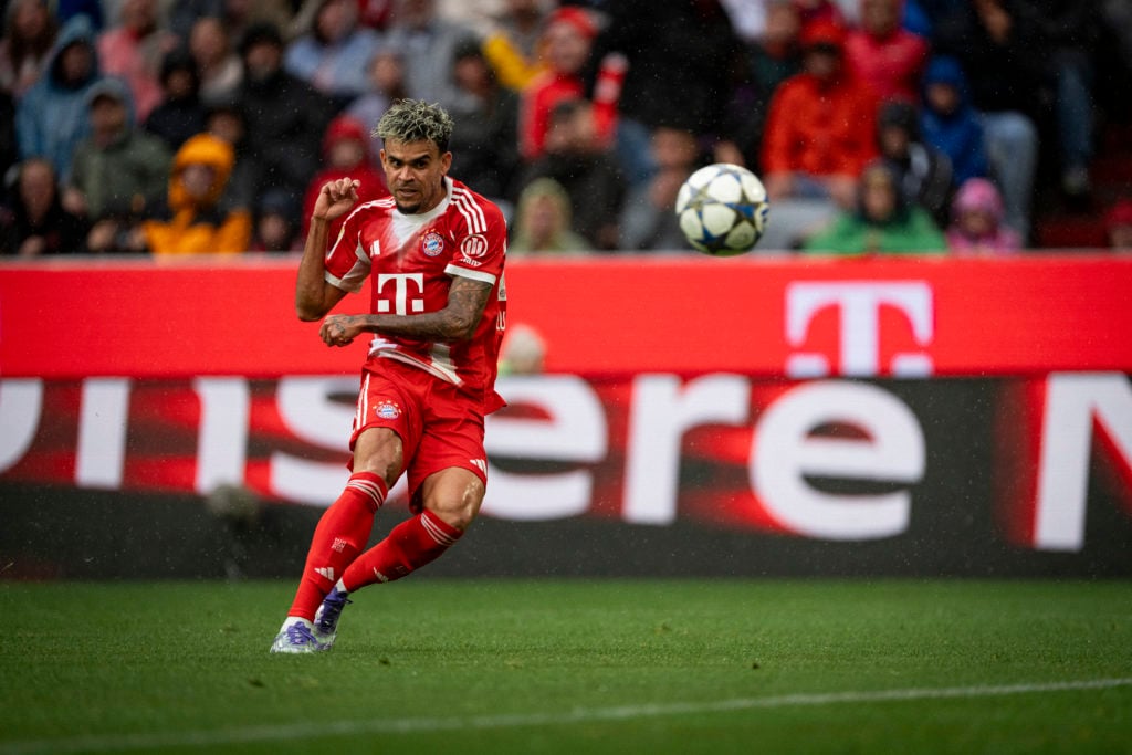 Luis Díaz of FC Bayern Muenchen kicks the ball during the pre-season friendly match between FC Bayern München and Olympique Lyonnais at Allianz Arena