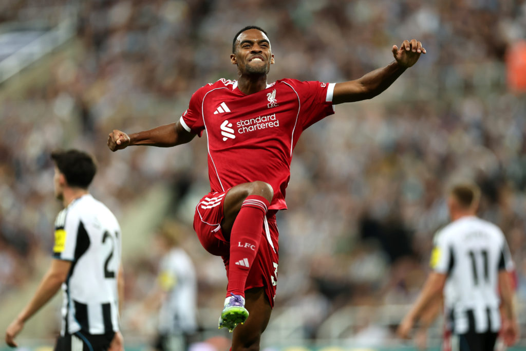 Ryan Gravenberch of Liverpool celebrates scoring his team's first goal during the Premier League match between Newcastle United and Liverpool at St James' Park on August 25, 2025 in Newcastle upon Tyne, England.