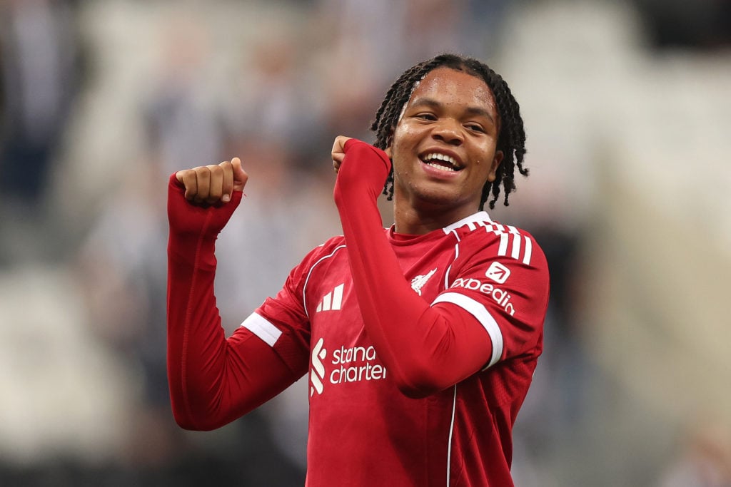Rio Ngumoha of Liverpool celebrates at full-time following the team's victory in the Premier League match between Newcastle United and Liverpool at St James' Park