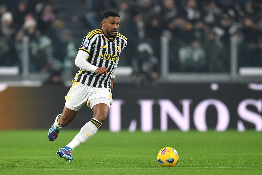 Gleison Bremer on the ball for Juventus