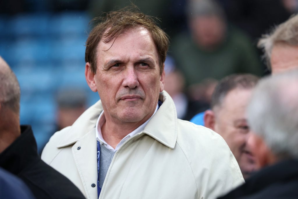 Tony Cascarino looks on during Millwall game