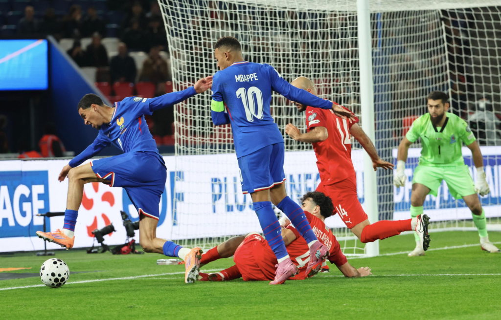 Hugo Ekitike and Kylian Mbappe in the Azerbaijan penalty area