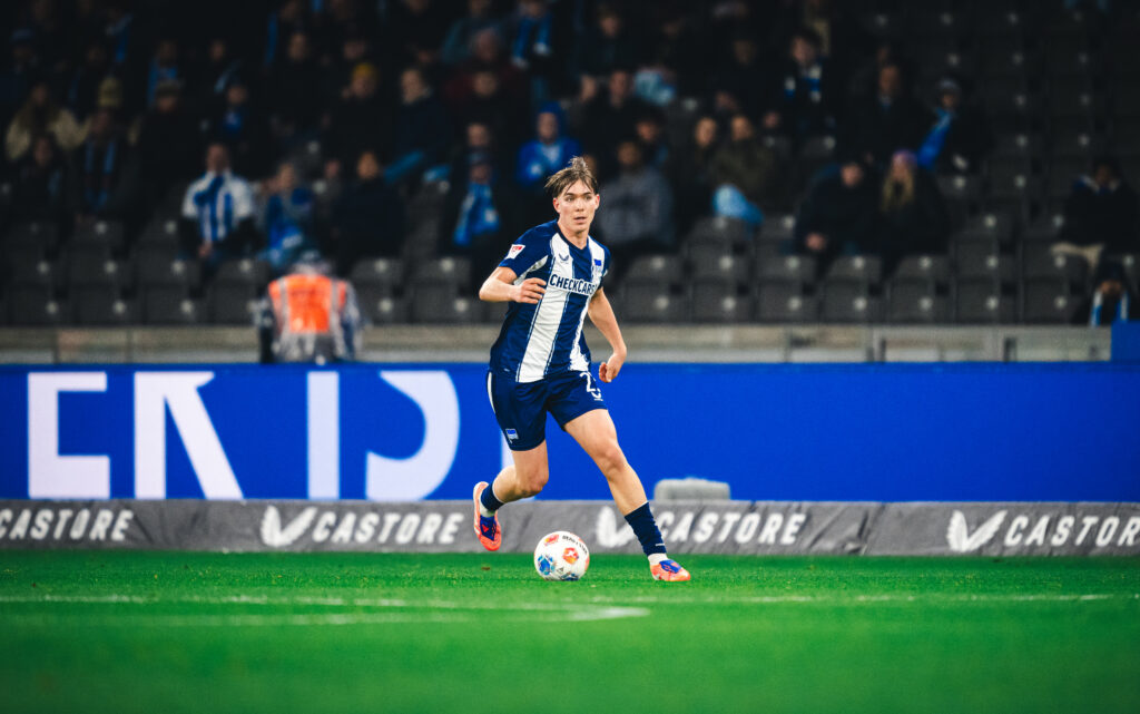 Kennet Eichhorn of Hertha BSC during the 2nd Bundesliga match between Hertha BSC and Fortuna Düsseldorf at Olympiastadion