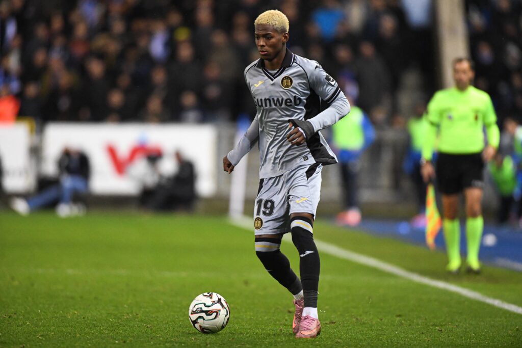 Nilson Angulo on the ball during a Belgian Cup match between Anderlecht and Genk