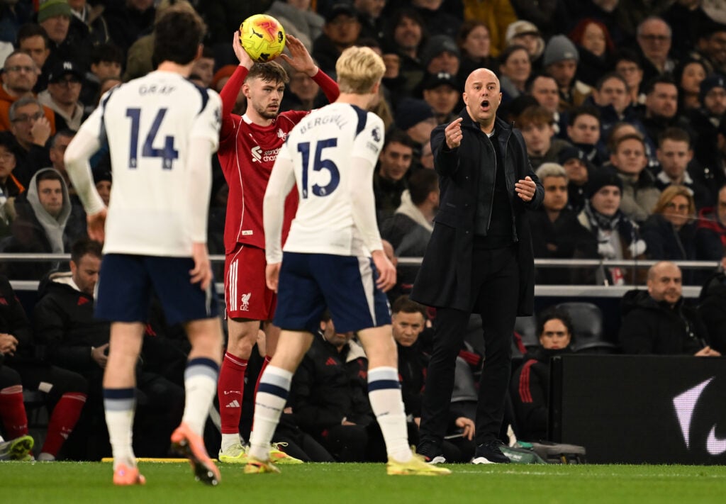 Arne Slot issues instructions to his Liverpool team as Conor Bradley prepares to take a throw-in during the Premier League match against Tottenham Hotspur at the Tottenham Hotspur Stadium