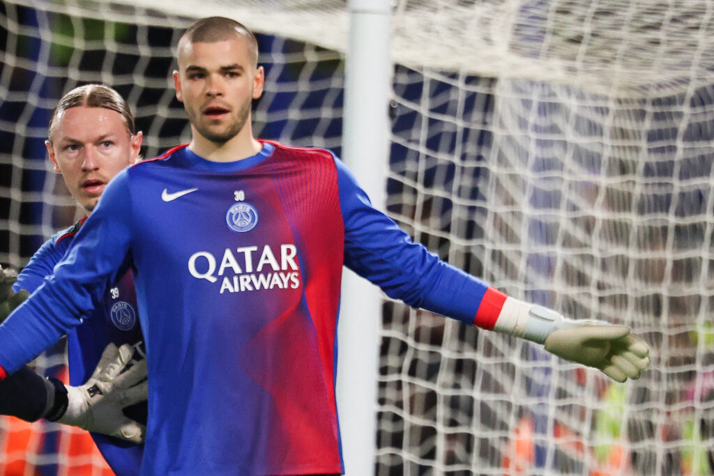 FBL-EUR-C1-CHELSEA-PSG