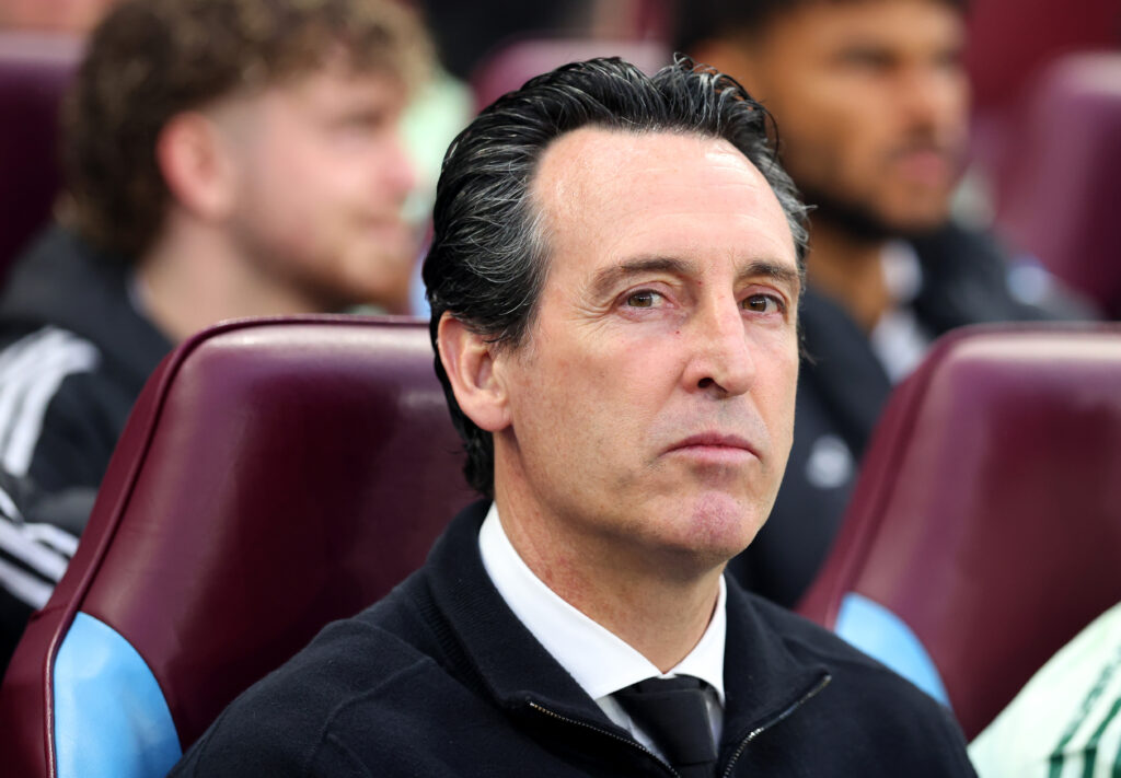 Unai Emery managing Aston Villa